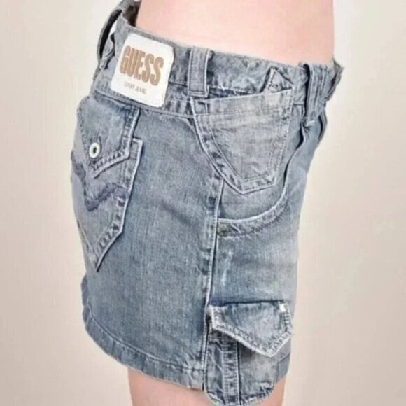 Vintage Guess Denim Jean Mini Skirt Cargo Flap Pockets  Size 30 - Picture 4 of 10